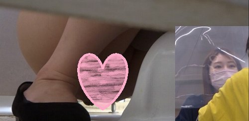 市役所勤務の美人事務のトイレ盗撮