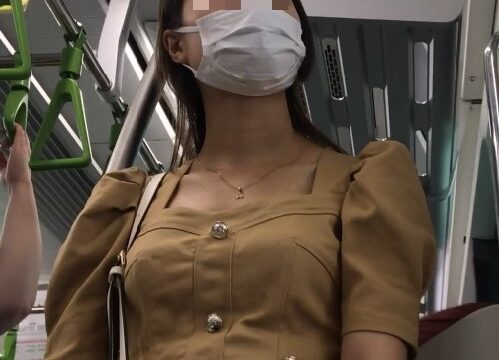 姿付き逆さ＃27 綺麗な顔のお姉さん