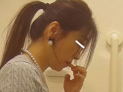 鼻ホジからの試食、迫力のガス出し！お姉さん6名の個室観察