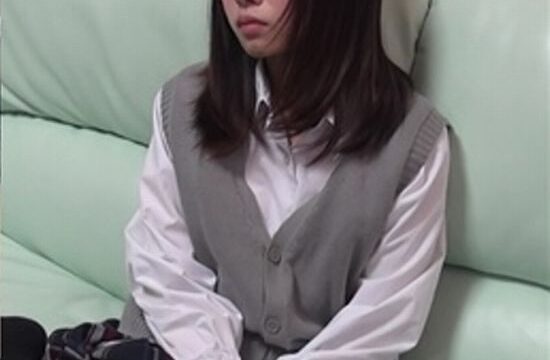 【※真似厳禁※】細身で可愛い美少女を汚い大人が犯す！！