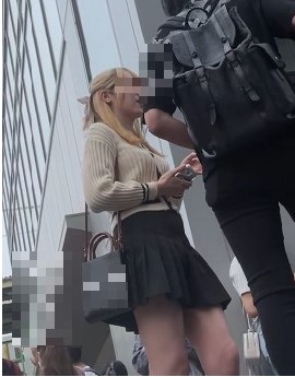 ◎ローアングル#110 お姉さんの４名の様々なパンチラシーン