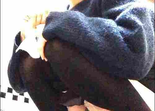 （無）ピンヒールのセクシーなお姉様のが溜まりに溜ったおしっこを