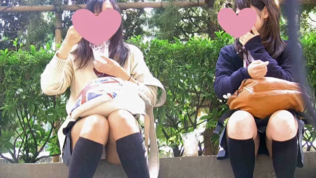 清楚系制服JKの座りパンちら [606MB]
