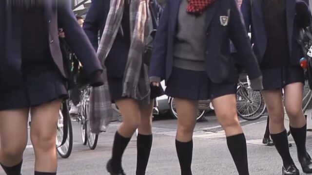 ★新作★ピチピチ超ミニ○K集団-下校D【高画質HD】