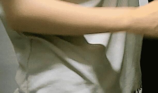 バ　着替え　1