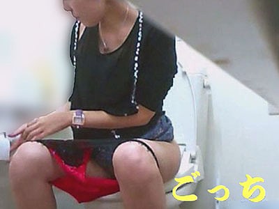女子達のトイレ事情（美女スペシャル）