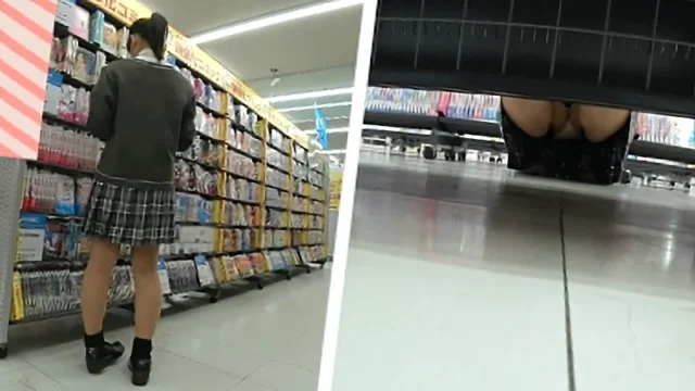 ダックス作品10・棚下しゃがみお姉さん・プラス2人 [642MB]