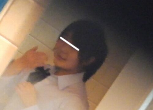 J●特集　外で着替えてから、個室に入ってくれちゃいました【第三体育館File072】