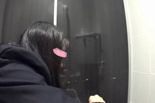 VIPな女子トイレ52検便撮れました・・・かなりキュートな女の子
