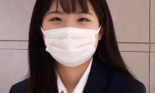 乳首でビクンビクン！かれんちゃんは生外ハメ撮りで5回イキ！【4K/60p】