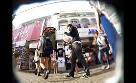 笑顔がカワイイ吉木り○！？声かけ逆さで白P覗き【JK逆さ撮り】