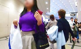 No.557パツパツおっぱいに急接近でこっちのアンテナもパツパツにされるお嬢さん