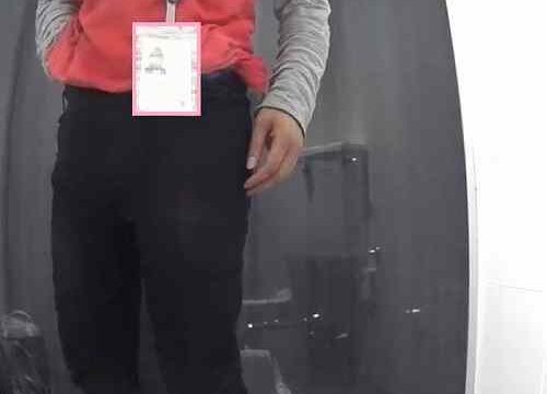 全力羞恥掻きむしって嗅いでぶら下げて・・・