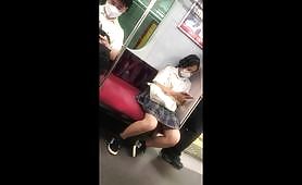 脚開きすぎじゃね女良２!!電女良視姦＾＾