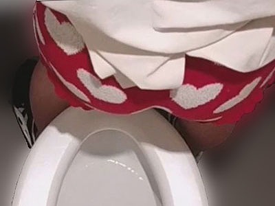 11人空爆　かわいいハートパンツとお尻の穴を素手で触る？お姉さん【新乱世厠神列伝】