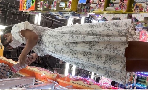【4k】#3 ワンピースにカメラ突っ込み