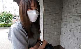 【下着剥取り！追いかけ痴漢盗撮第4弾撮影】真面目系美人女子大生をお触り&盗撮