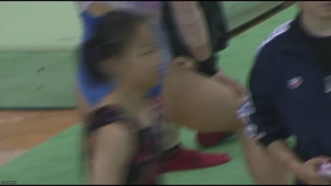 “完熟ボディ＆常にお尻の食い込みが気になる”選手を追っかけ撮り　前編後編のセット