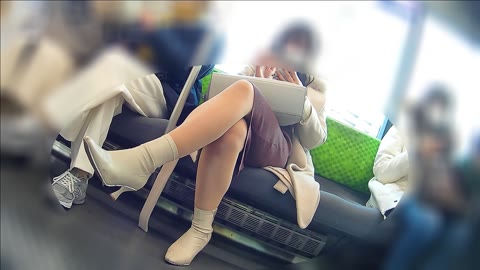【対面さん6】脚組お姉さんを観察