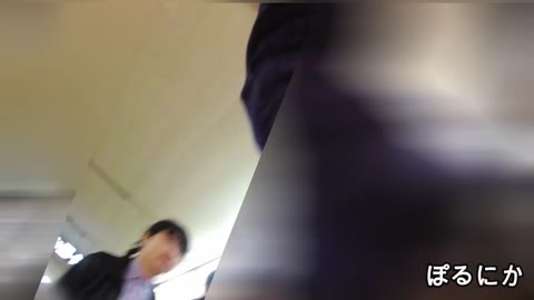 かわいいお姉さんたちの白系パンツを拝見(No.22)