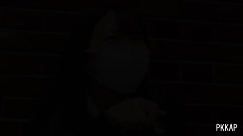 ※食い込み!マン肉はみ出し満開!※ 制服J◎の衝撃マン肉はみ出しパンチラ映像 Vol.2