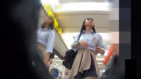 神様ありがとうレベル！超超超絶可愛い制服Kが何度も何度もパンチラ