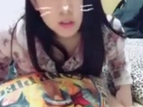 S美少女のパンツ丸見えLIVE