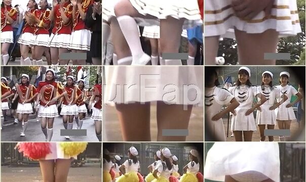 Cheerleaders Candid to2473_01