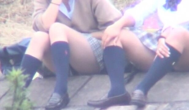 J○ 3人組 純白 モロパンチラ