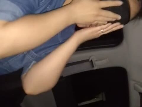【個人撮影】30代人妻の絶品フェラ！車内で3日分の精子を大量口内射精！