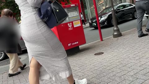 【プラチナクラス】ピチピチワンピ！大きなお尻の着衣ママを激しくロックオン！