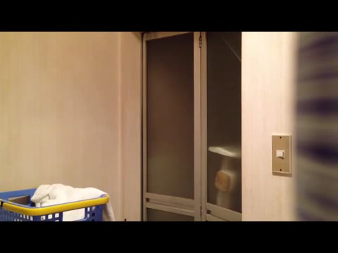 元読者モデルの脱衣所着替え（JD・Cちゃん）