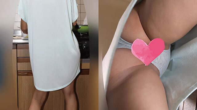 料理中の嫁のパンチラ逆さ撮り [205MB]