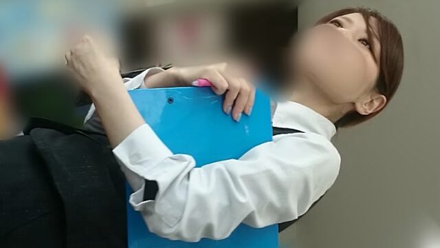 働くお姉さん8 携帯ショップ店員 [209MB]