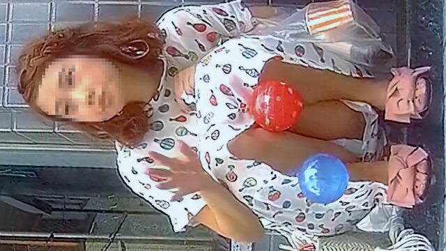 私服お姉さんのスカート内抜き打ち検査04 [404MB]
