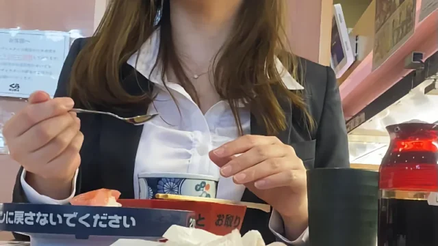 憧れの先輩 パンチラ vol.5 [223MB]
