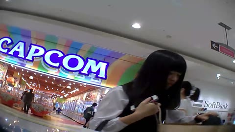 制服JKパンチラ逆さ撮りNo.208