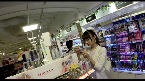 【逆さ英雄伝説】ポニーテール美女の鬼畜パンチラ撮り『高画質』