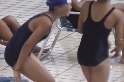 観客席か見た【小●生】禁断の競泳水着ズ－ム ⑧