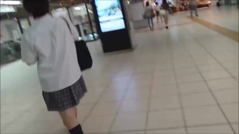 制服美少女９名のめくりパンチラ！とんでもない美女がおりますｗ～ＯＲ３９１