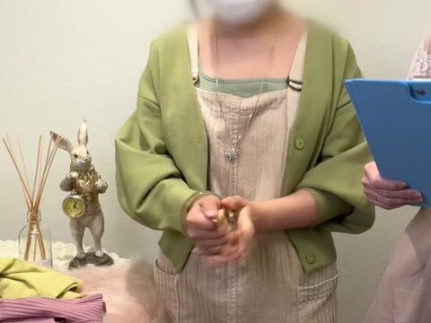 胸ちら09 アパレル店員・インスタライブ/着替え盗撮流出