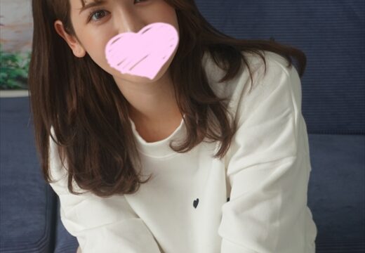 高身長のイケメン彼氏がいるハーフ系美女の『えまちゃん』のTバックがやたらとエロ過ぎる