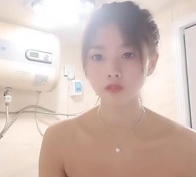 Asian bathing 384