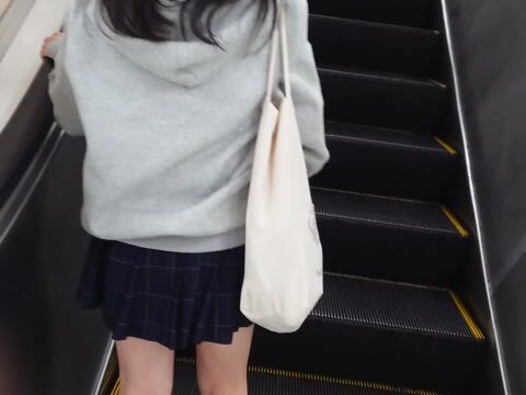 【ストーカー撮り】同一J○3日分