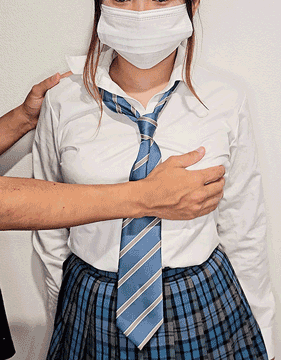 立ったまま羞恥攻めをされ腰ガクガクしながらよがってしまう青ちぇギャルJK