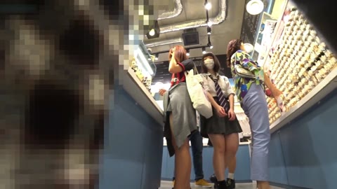制服JKパンチラ逆さ撮りNo.184