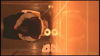 NEU 便器に捻り出された汚物が丸見え！女性達の綺麗な服装・姿と便器の中身