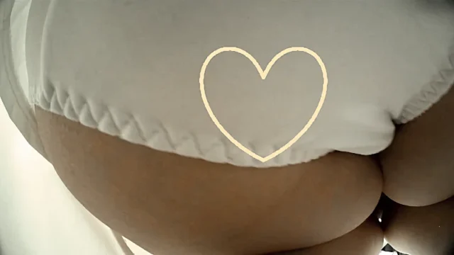 買い物中 お姉さんのパンチラ 15 (広角レンズ) [131MB]
