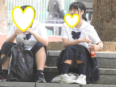 【再販】黒パン？白パン？（ＦＨＤ）ダブルパンチラのしーちゃん！！大変です！！パンツが見えてますよ特別編２４
