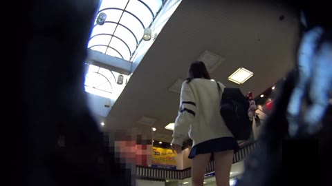 神様ありがとう！J◯のうまそうなパンチラ！！